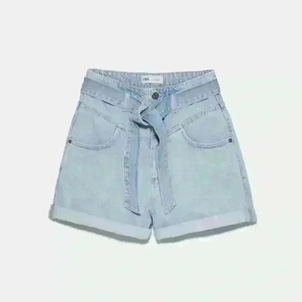 Zara Belted Denim Shorts / Light Blue